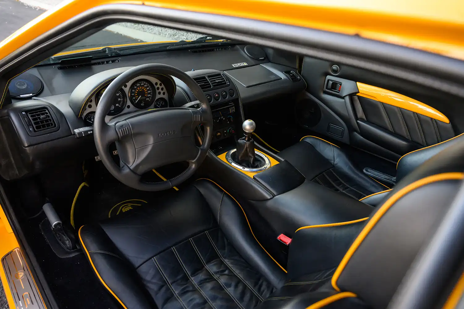 2003 Lotus Esprit V8