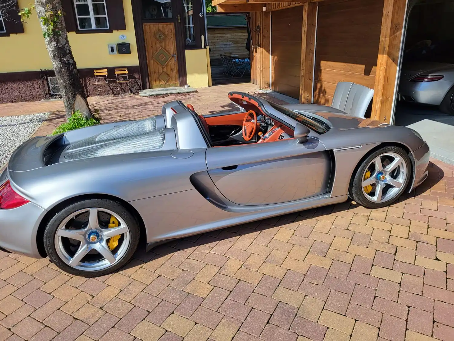 2005 Porsche Carrera GT