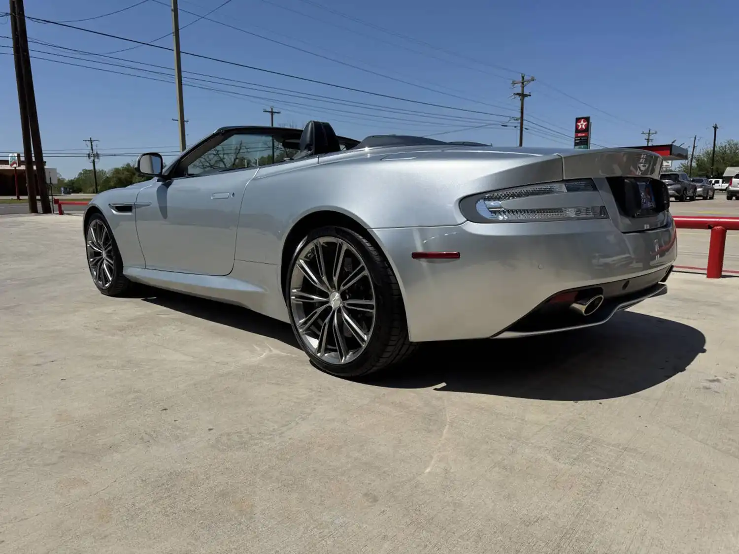 2012 Aston Martin Virage Volante