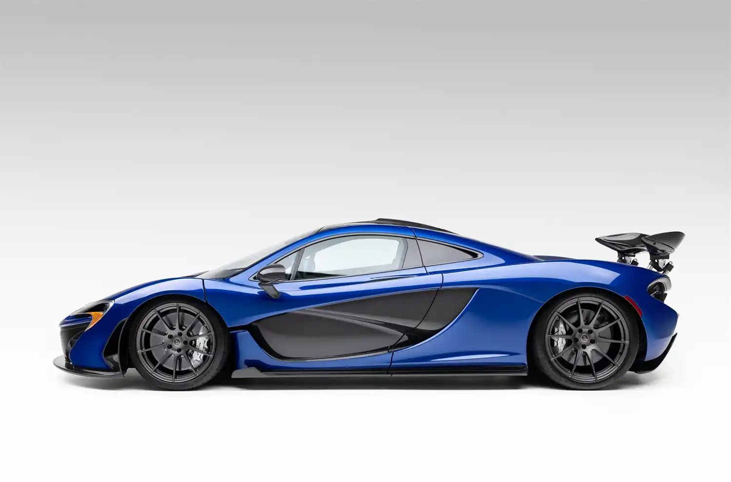 2014 McLaren P1