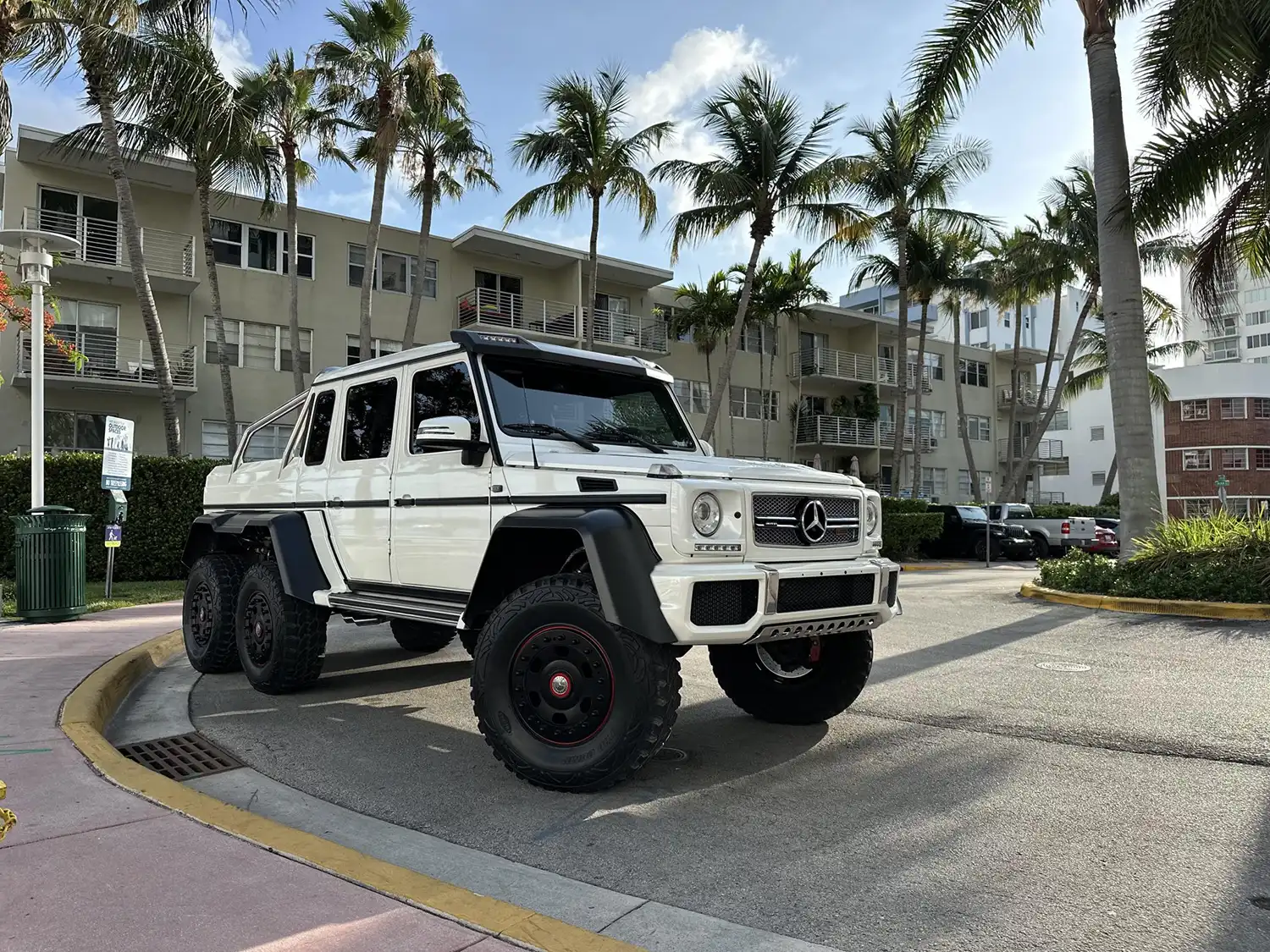 2014 Mercedes-Benz G63 AMG 6x6