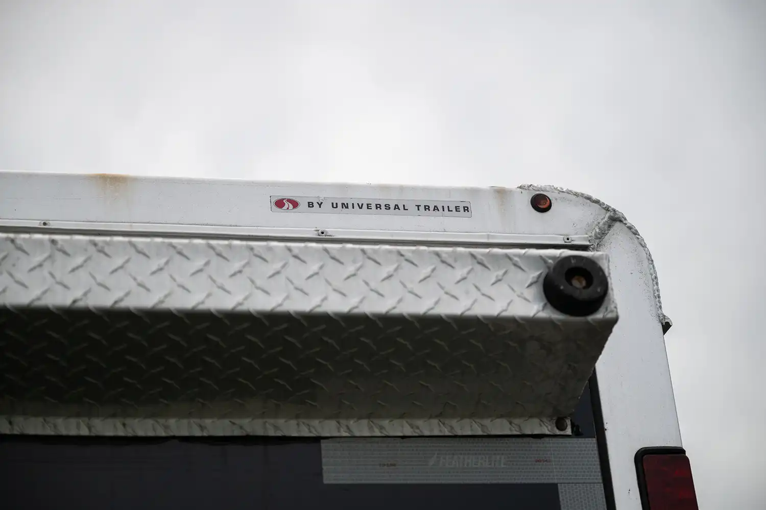 2016 Featherlite 48' Gooseneck Trailer