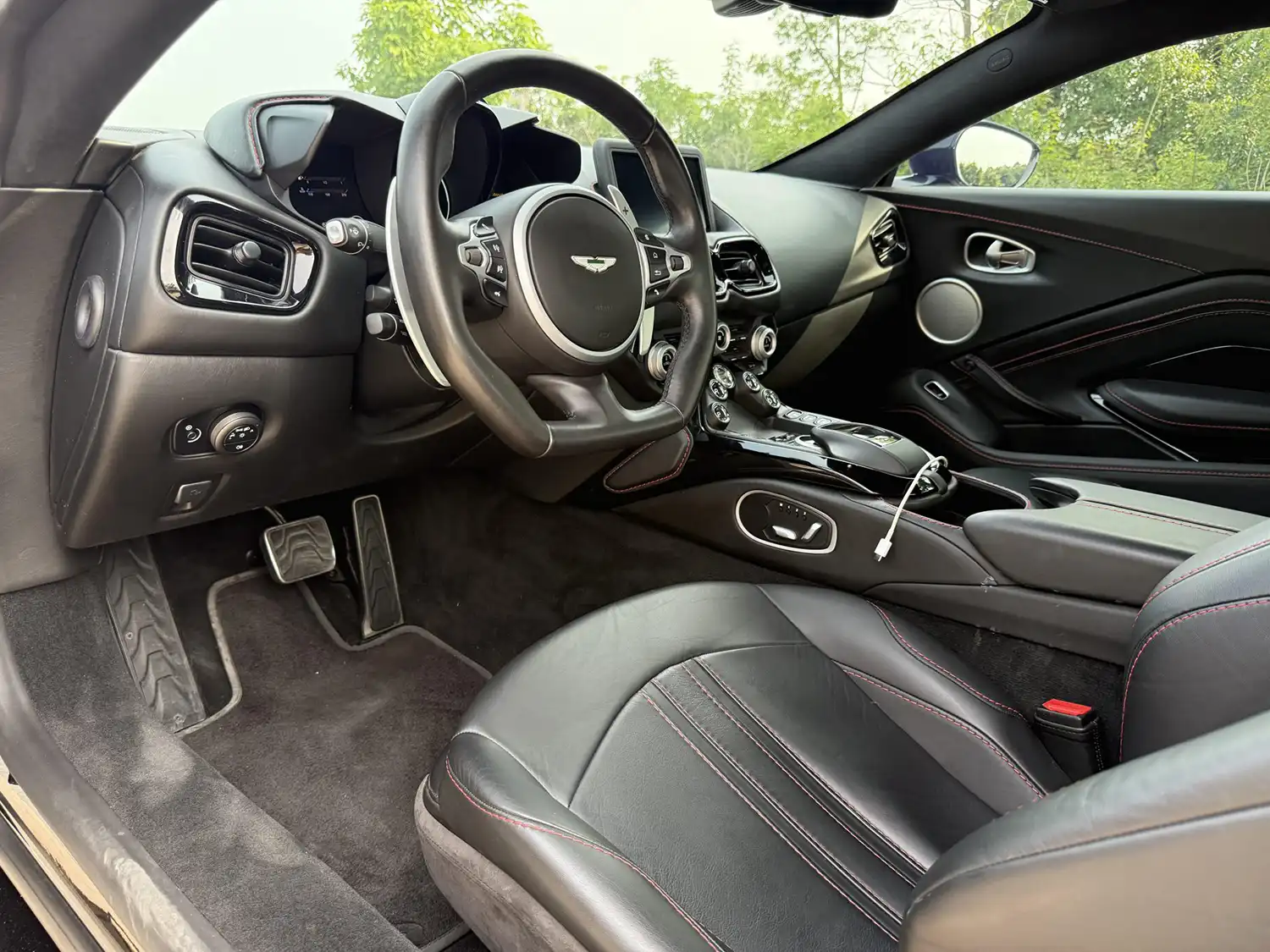 2019 Aston Martin Vantage