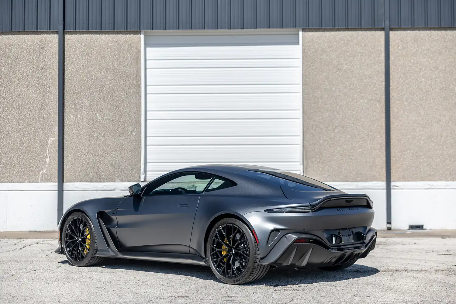2023 Aston Martin V12 Vantage Coupe