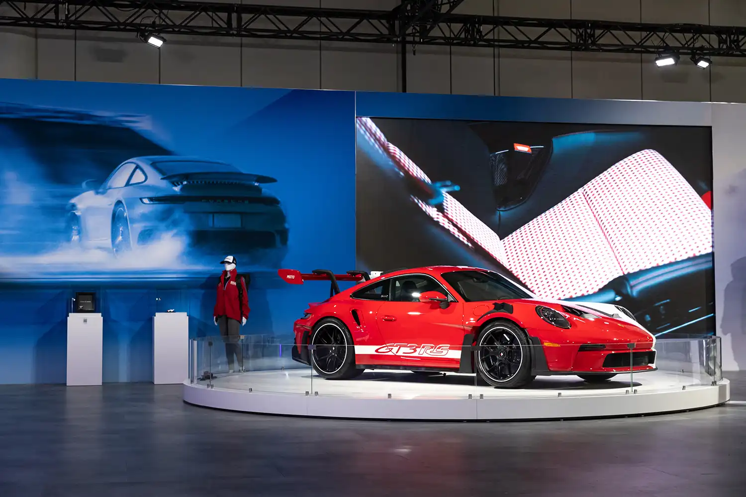 2024 Porsche 911 GT3 RS PECTO