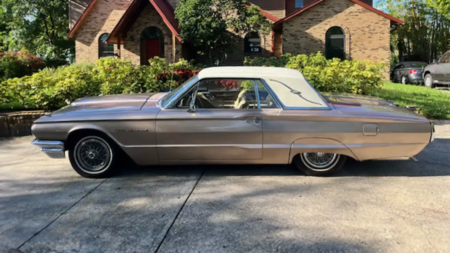 1964 Ford Thunderbird Hardtop