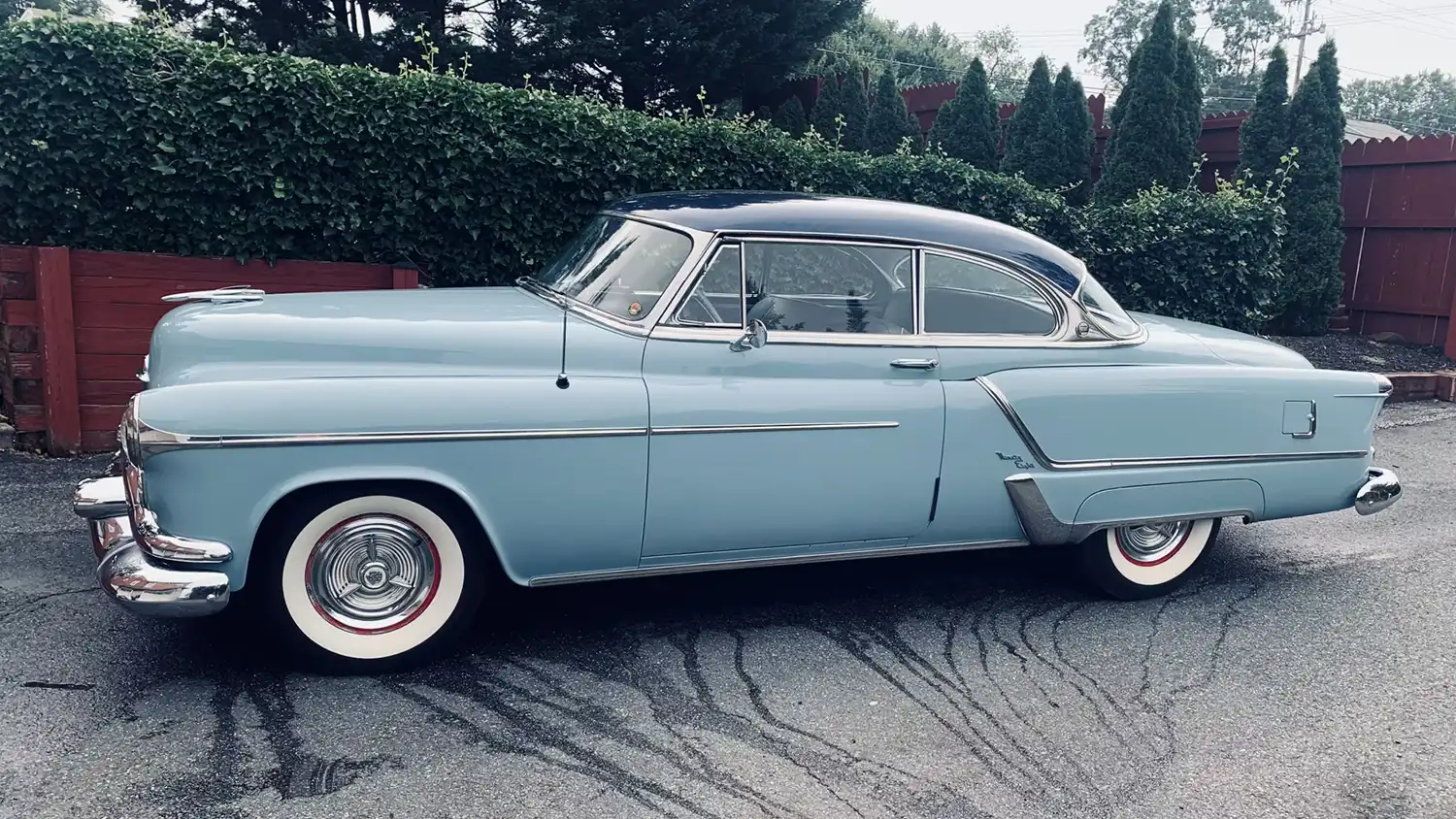 1953 Oldsmobile 98 Holiday Hardtop