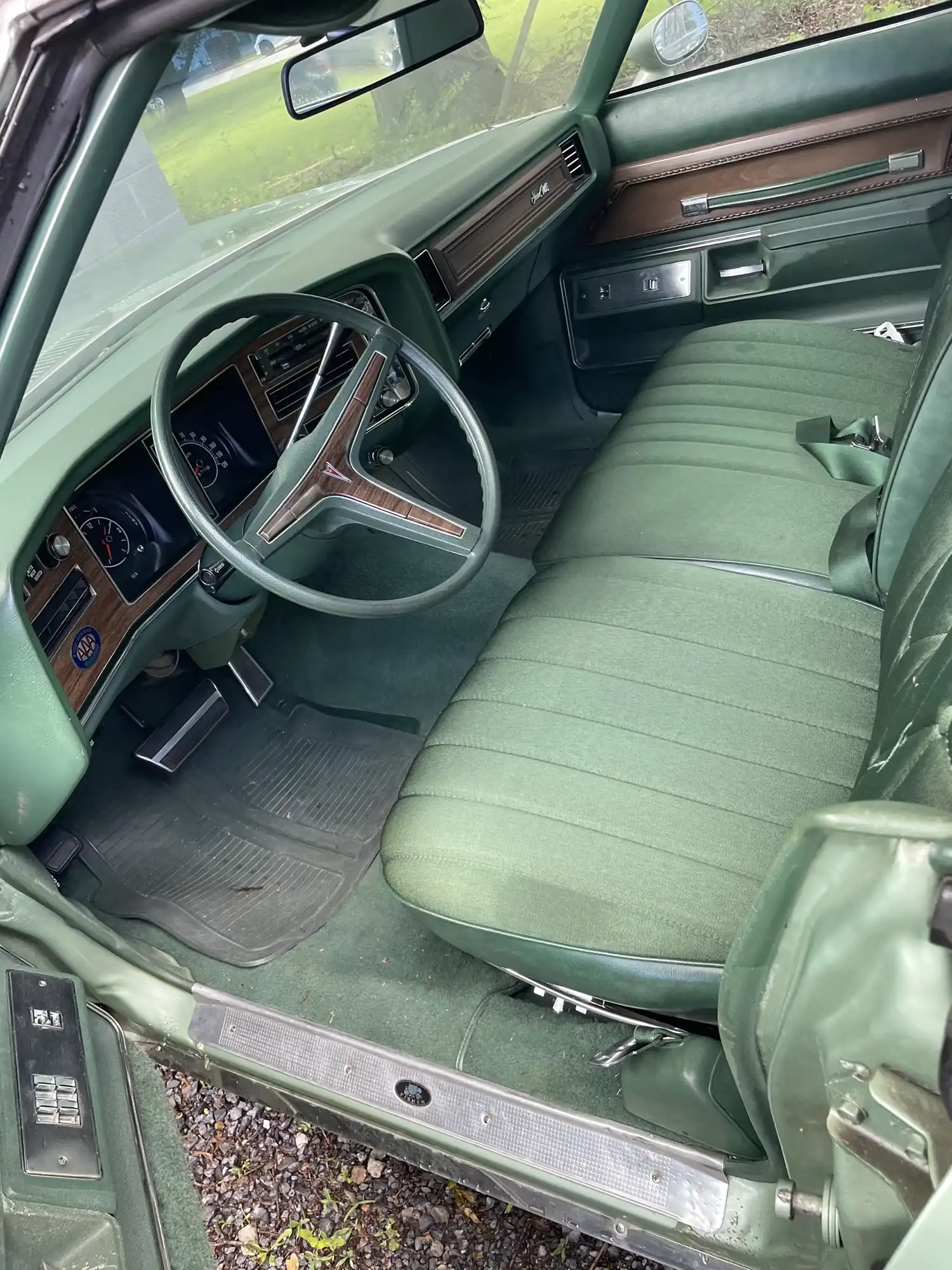 1973 Pontiac Grandville Sedan