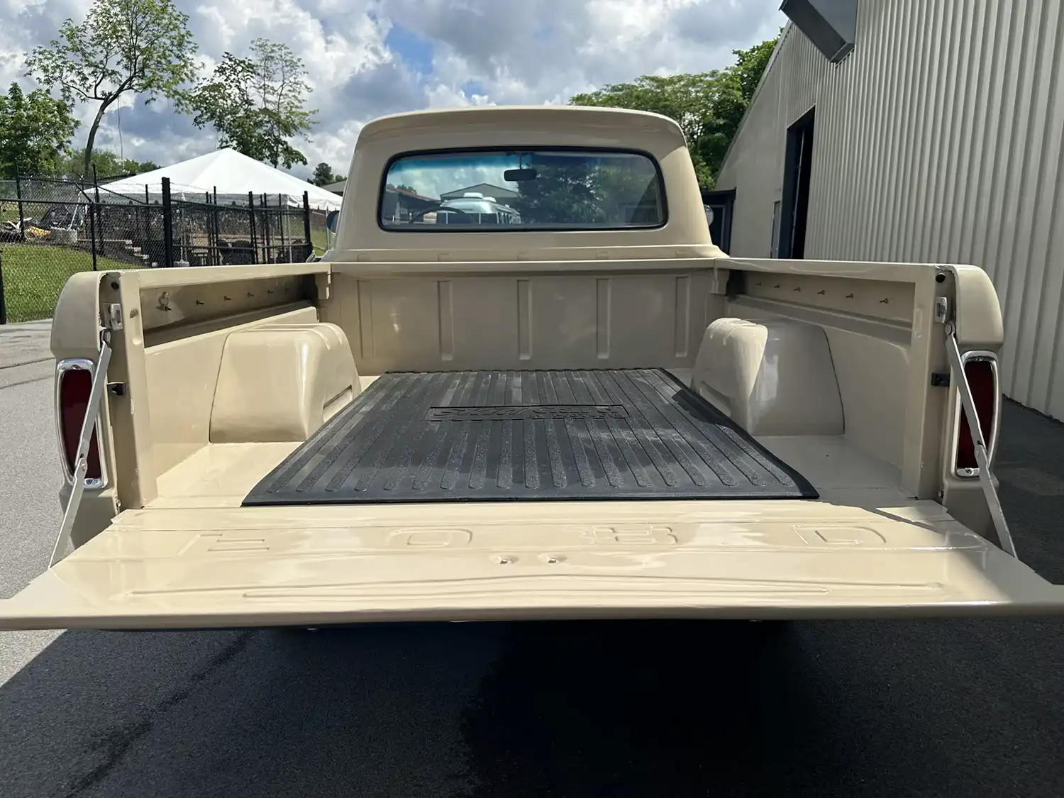 1966 Ford F100