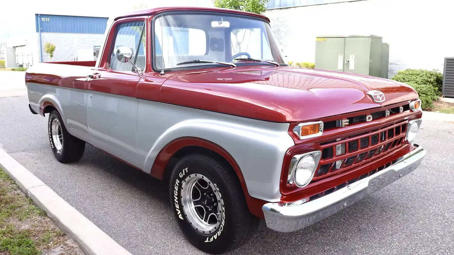 Built to Cruise: The 1962 Ford F100 Pickup Turns Heads
