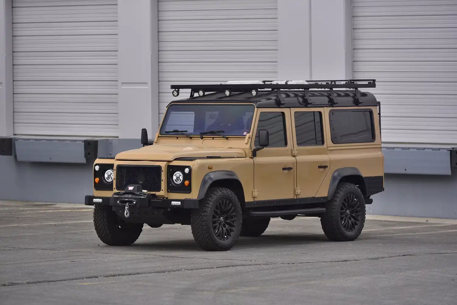 Shilo: A 1967 Land Rover 109 Series IIA Reinvented for Adventure