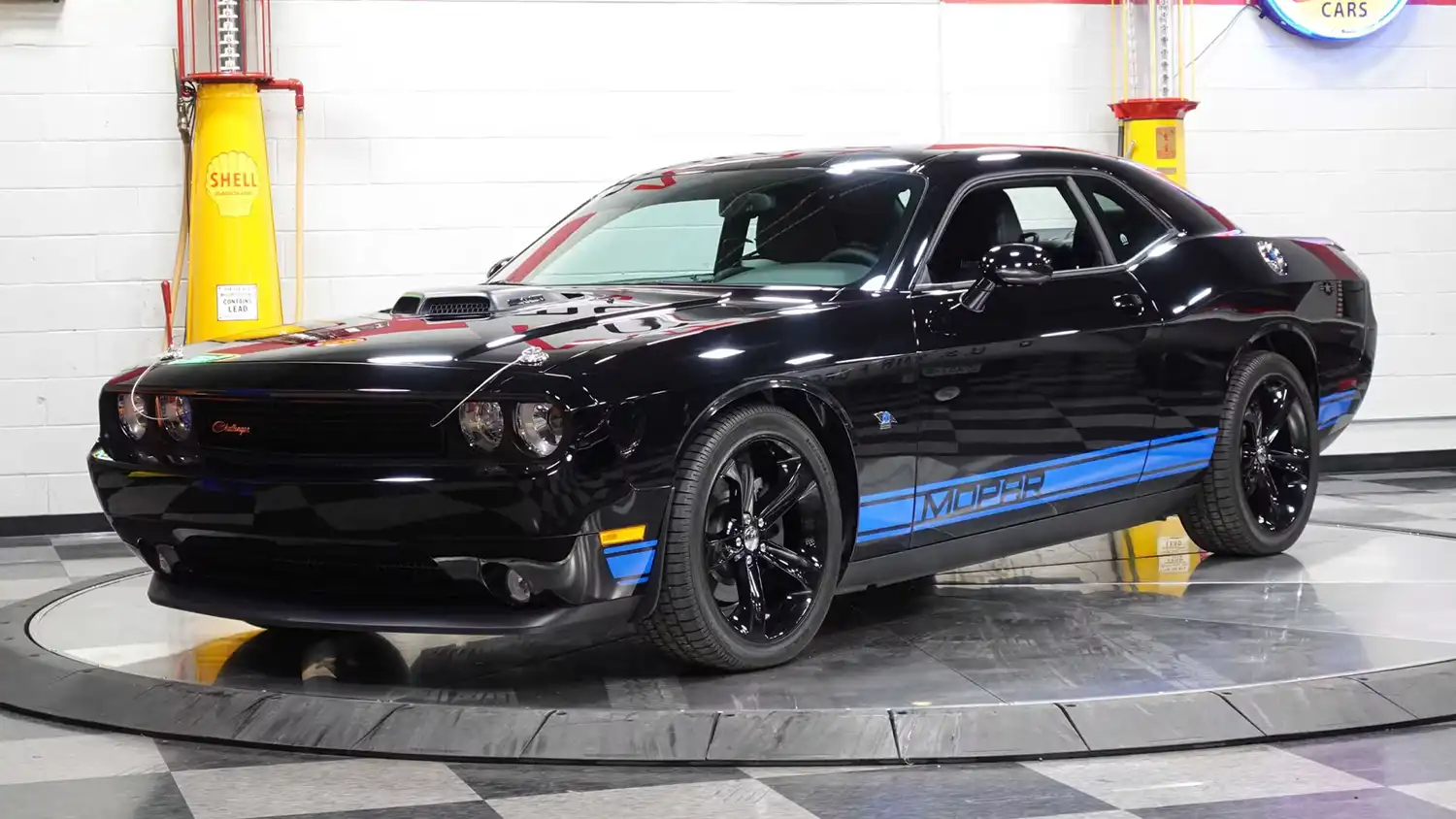 2014 Dodge Challenger R/T Mopar 14