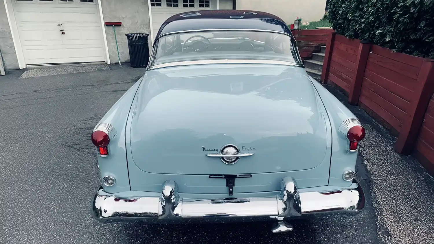 1953 Oldsmobile 98 Holiday Hardtop