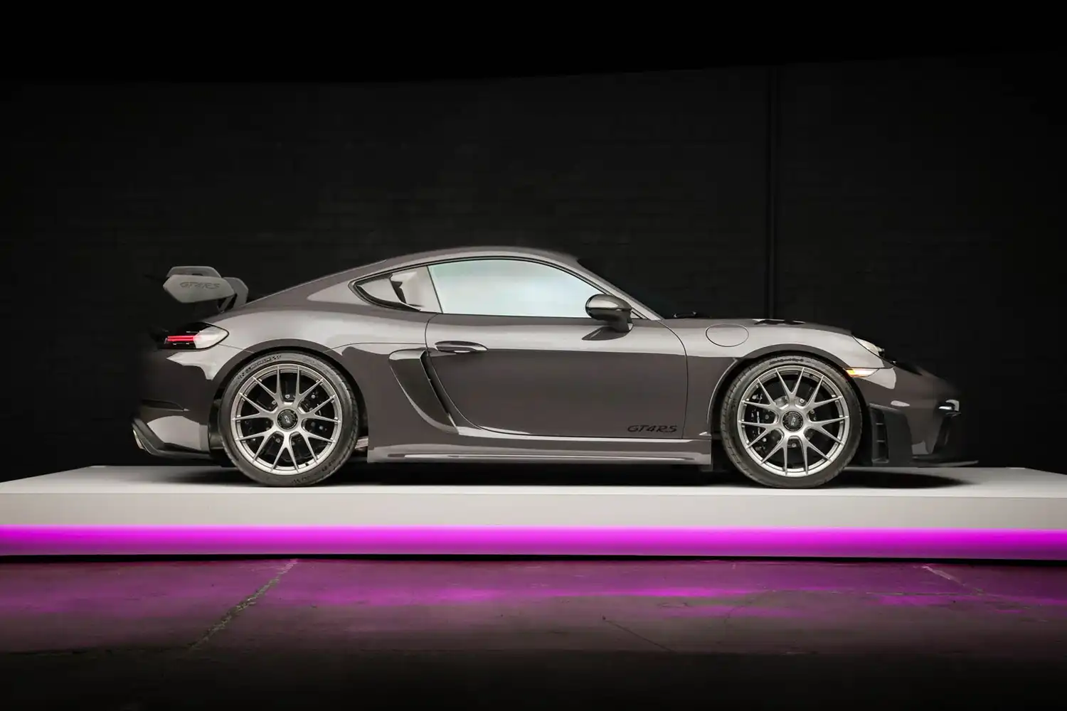 2023 Porsche 718 Cayman GT4 RS