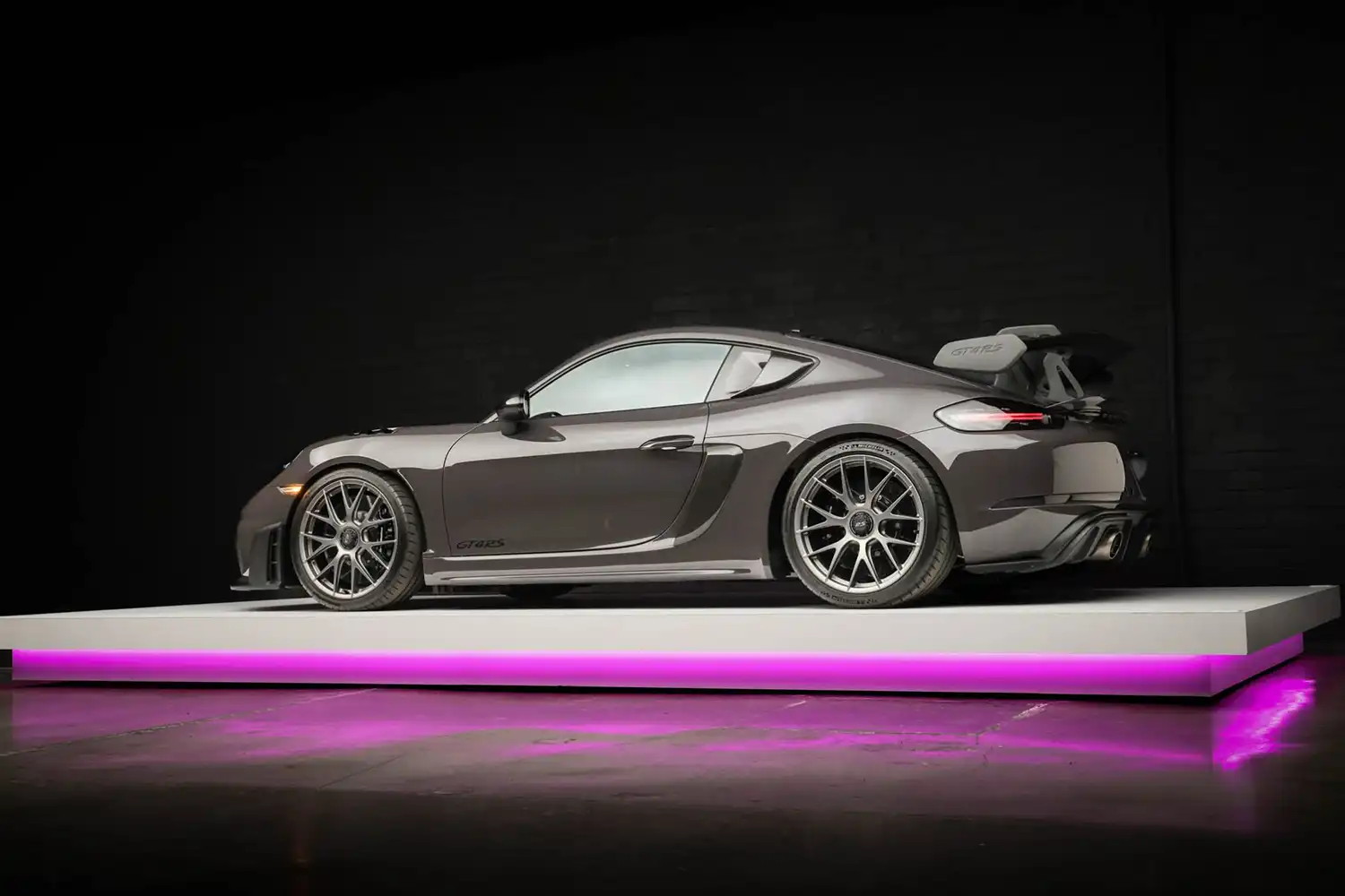2023 Porsche 718 Cayman GT4 RS