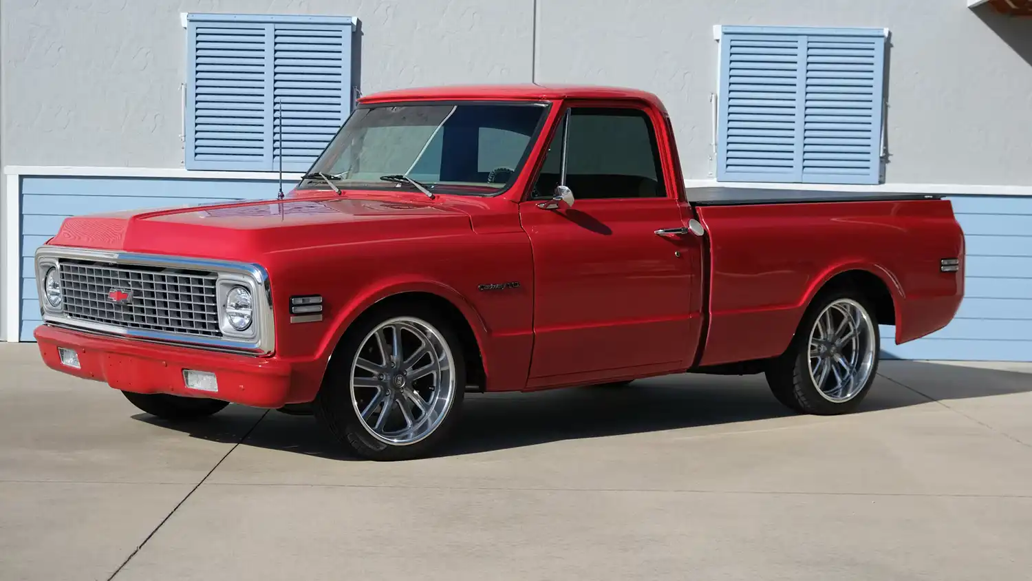 Classic Power Returns in This 1971 Chevrolet C10 Pickup Build