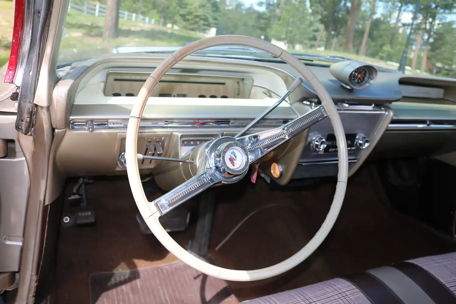 1961 Buick LeSabre Hardtop