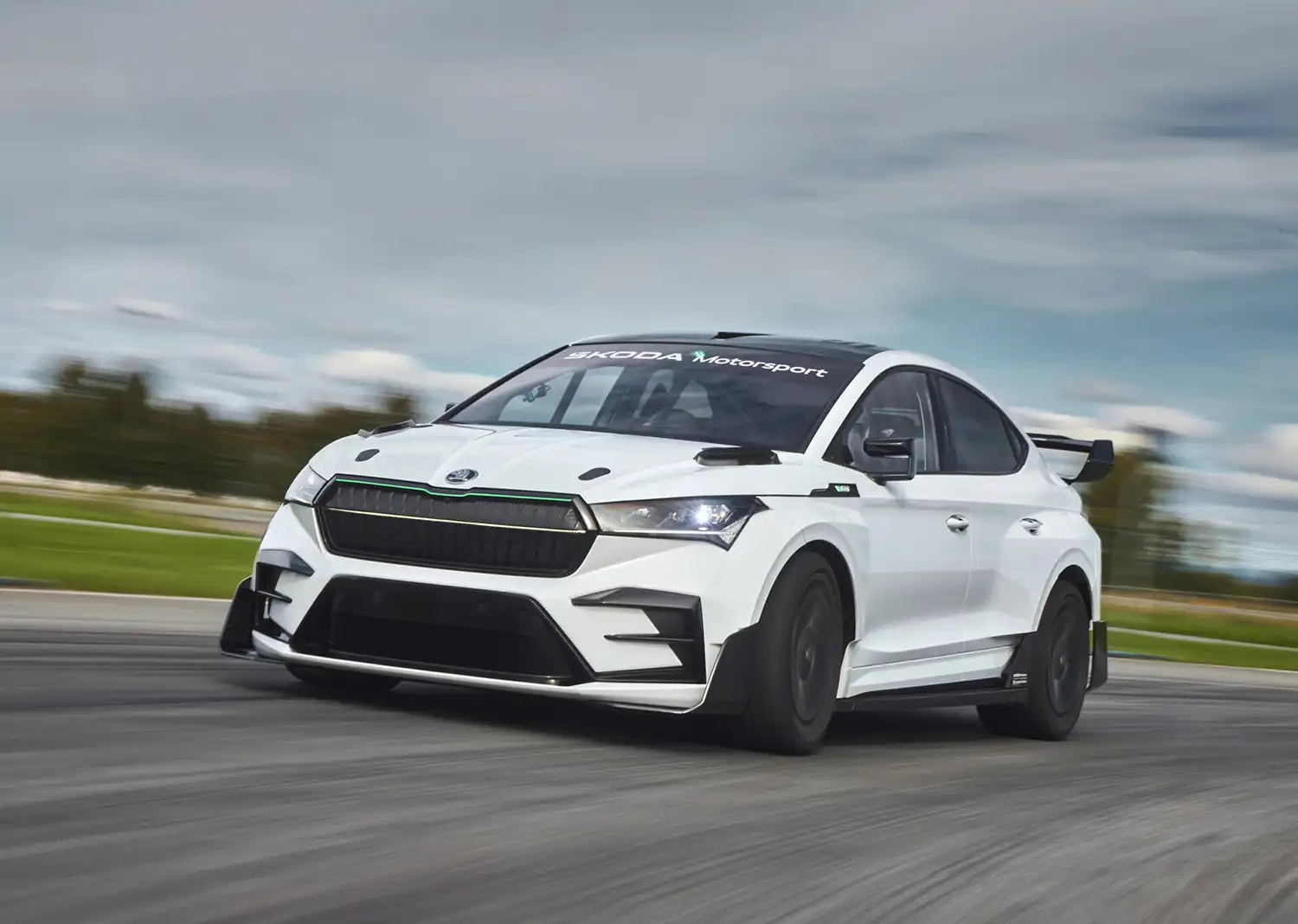 The Electric Race Concept: Škoda Enyaq RS Race Unveiled