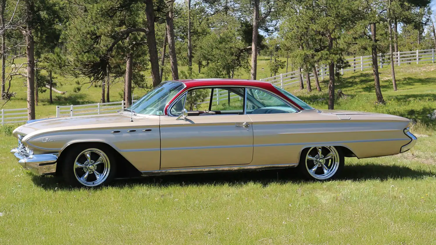 1961 Buick LeSabre Hardtop