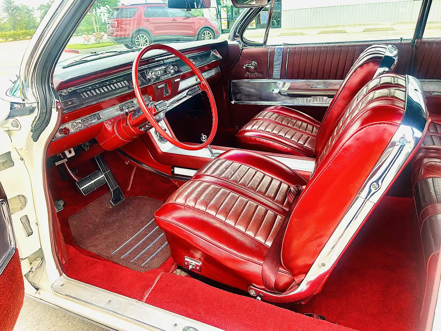 1962 Oldsmobile Starfire Convertible