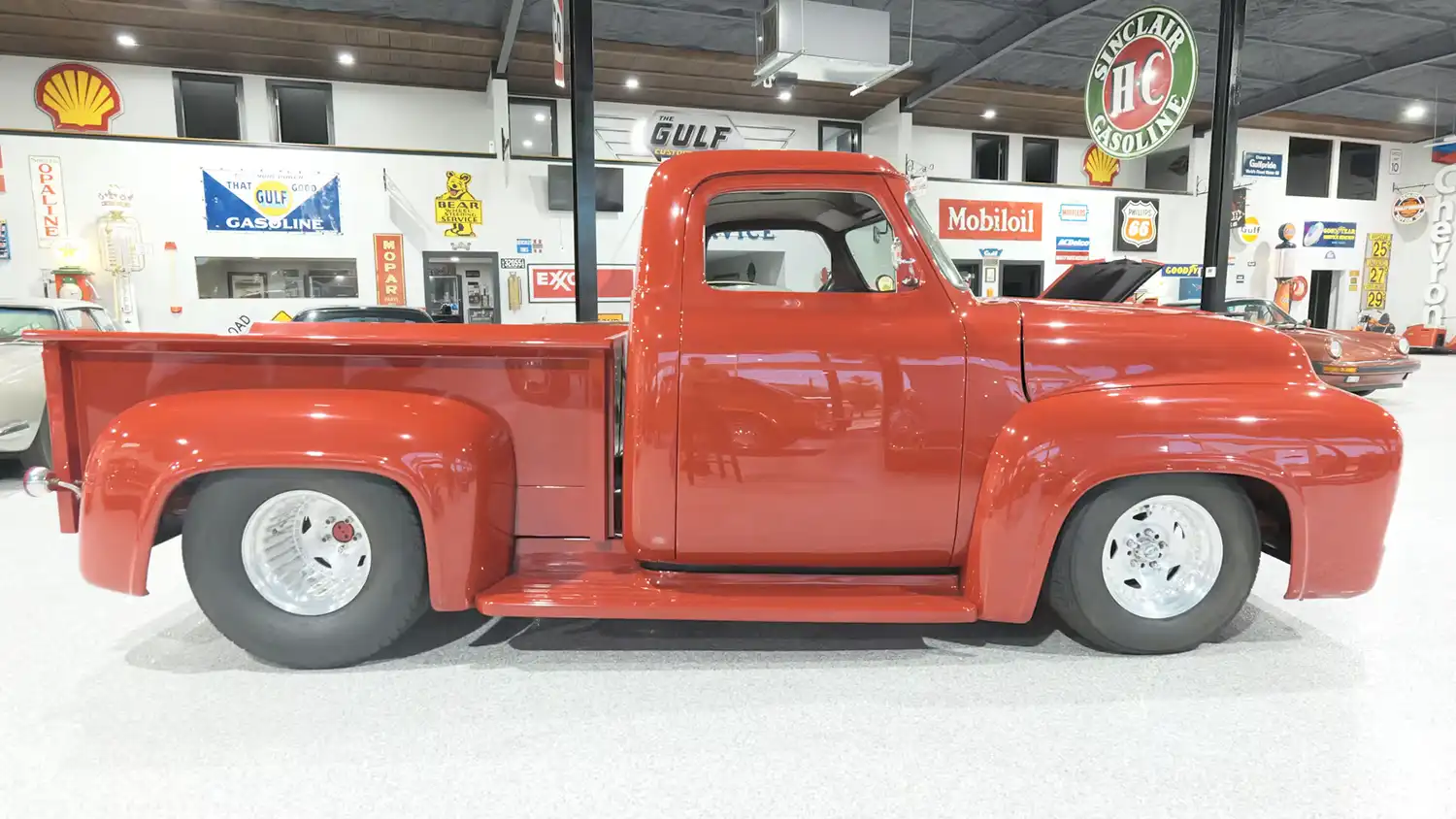 1953 Ford F100 Custom Pickup
