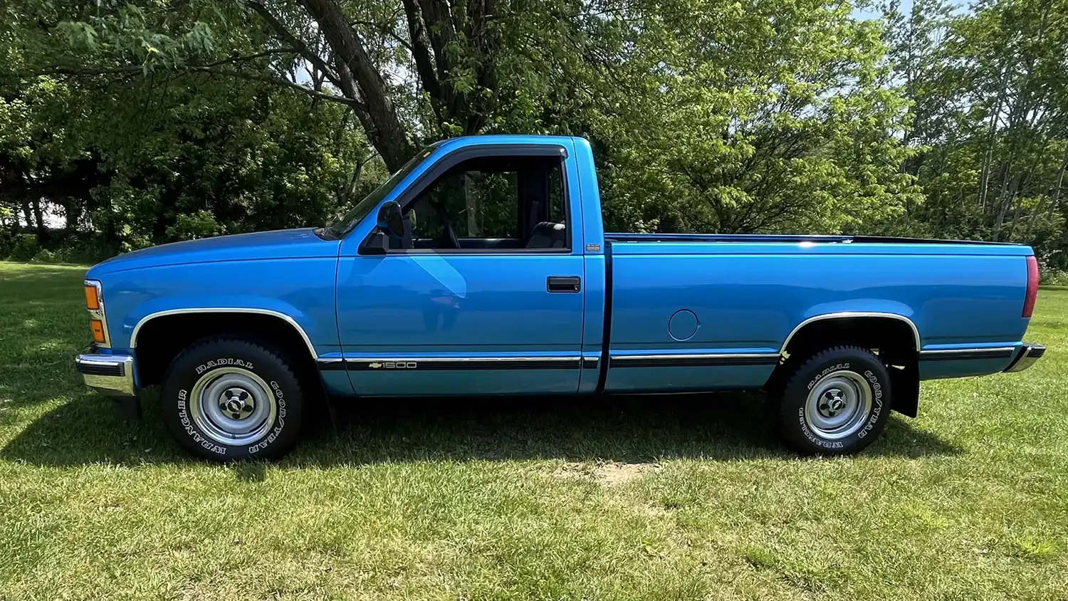 2002 Chevrolet Silverado Pickup