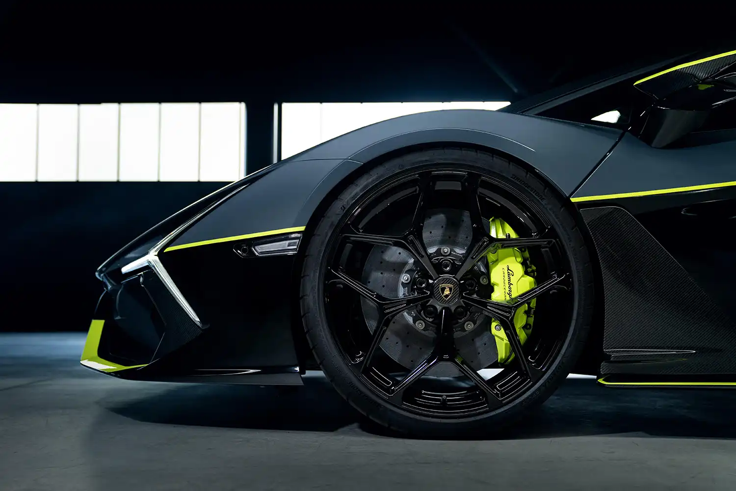 Verde Scandal Lamborghini color