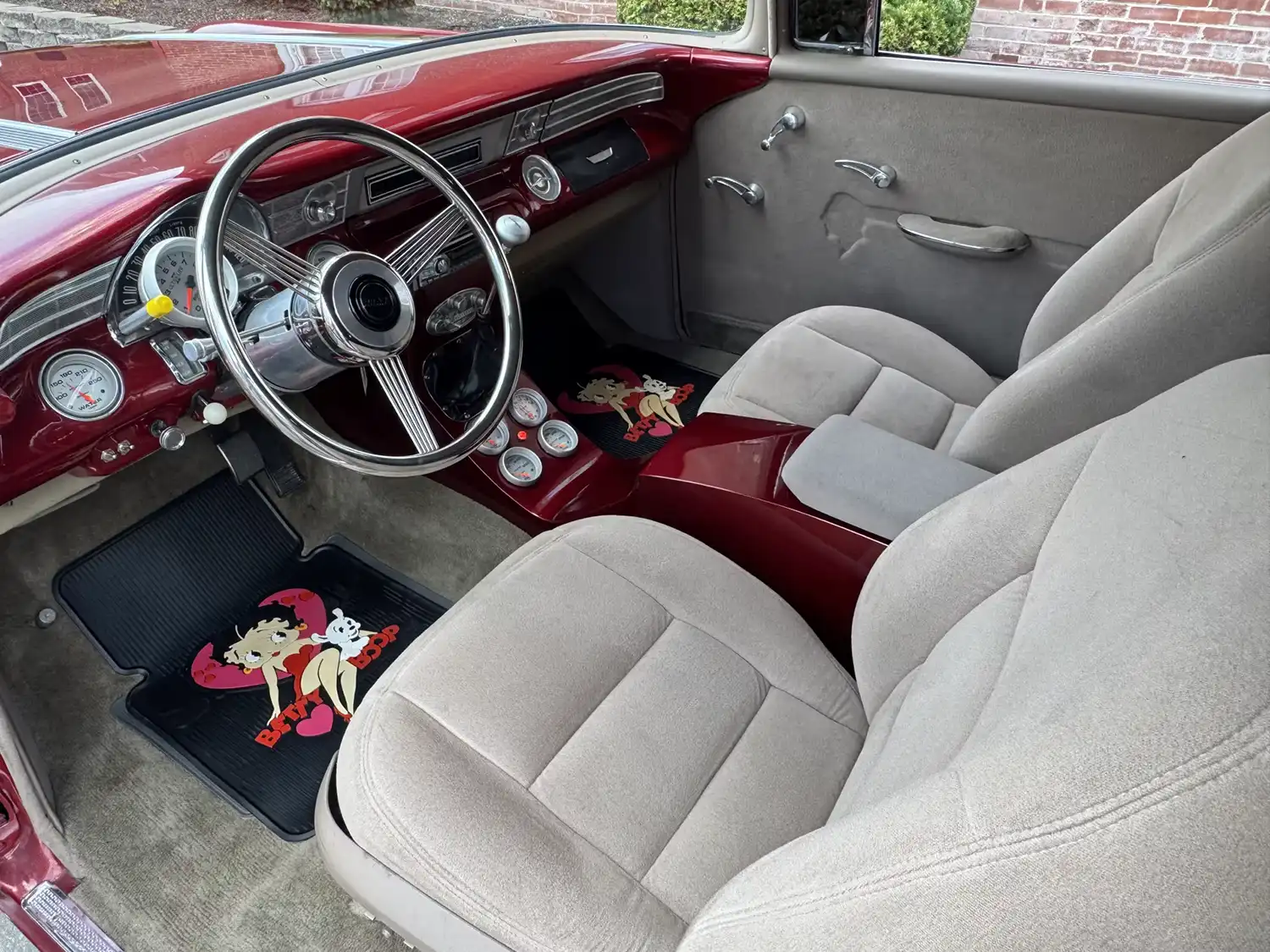 1956 Pontiac Chieftain Wagon
