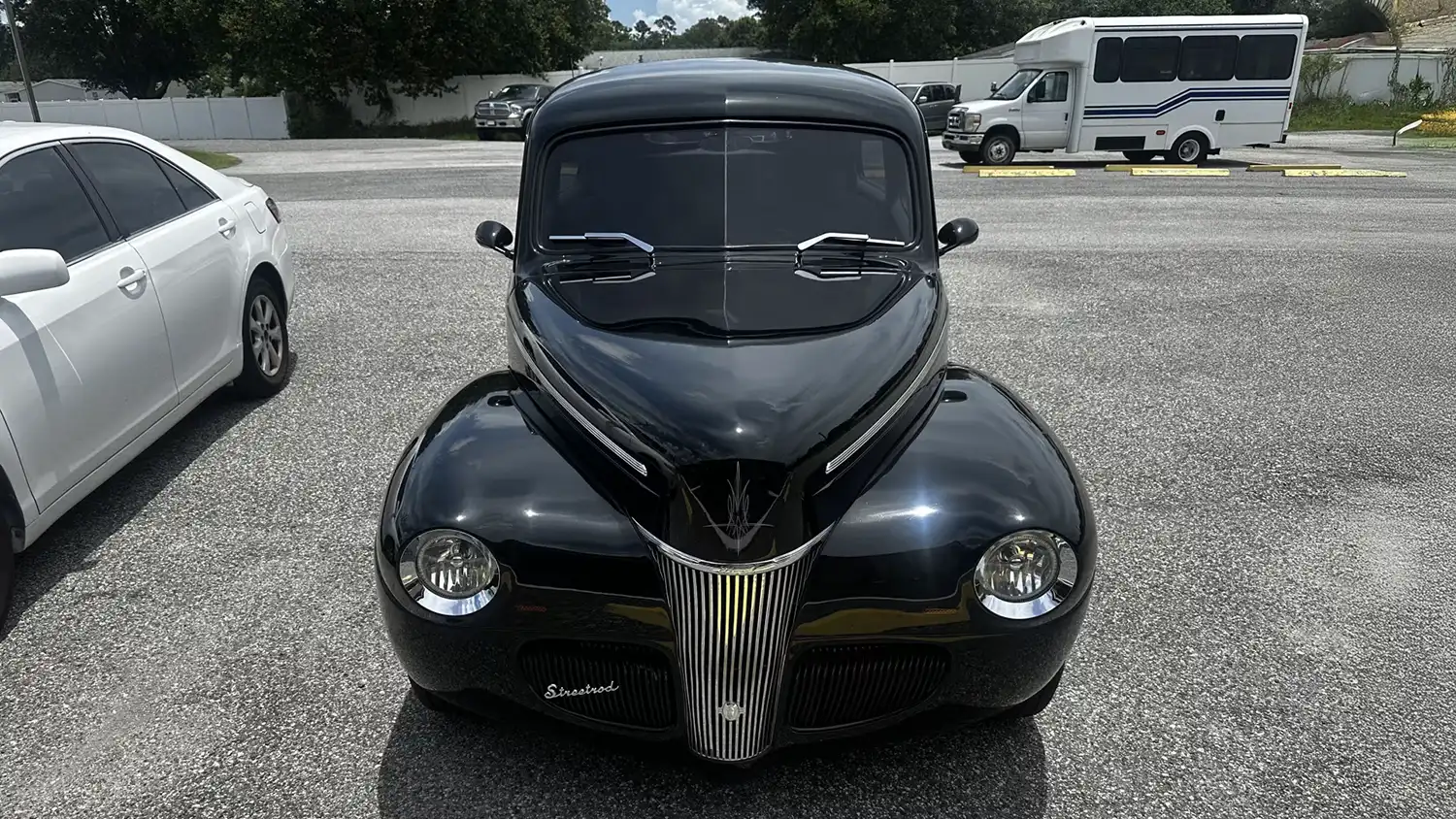 1941 Ford Super Deluxe Tudor Sedan