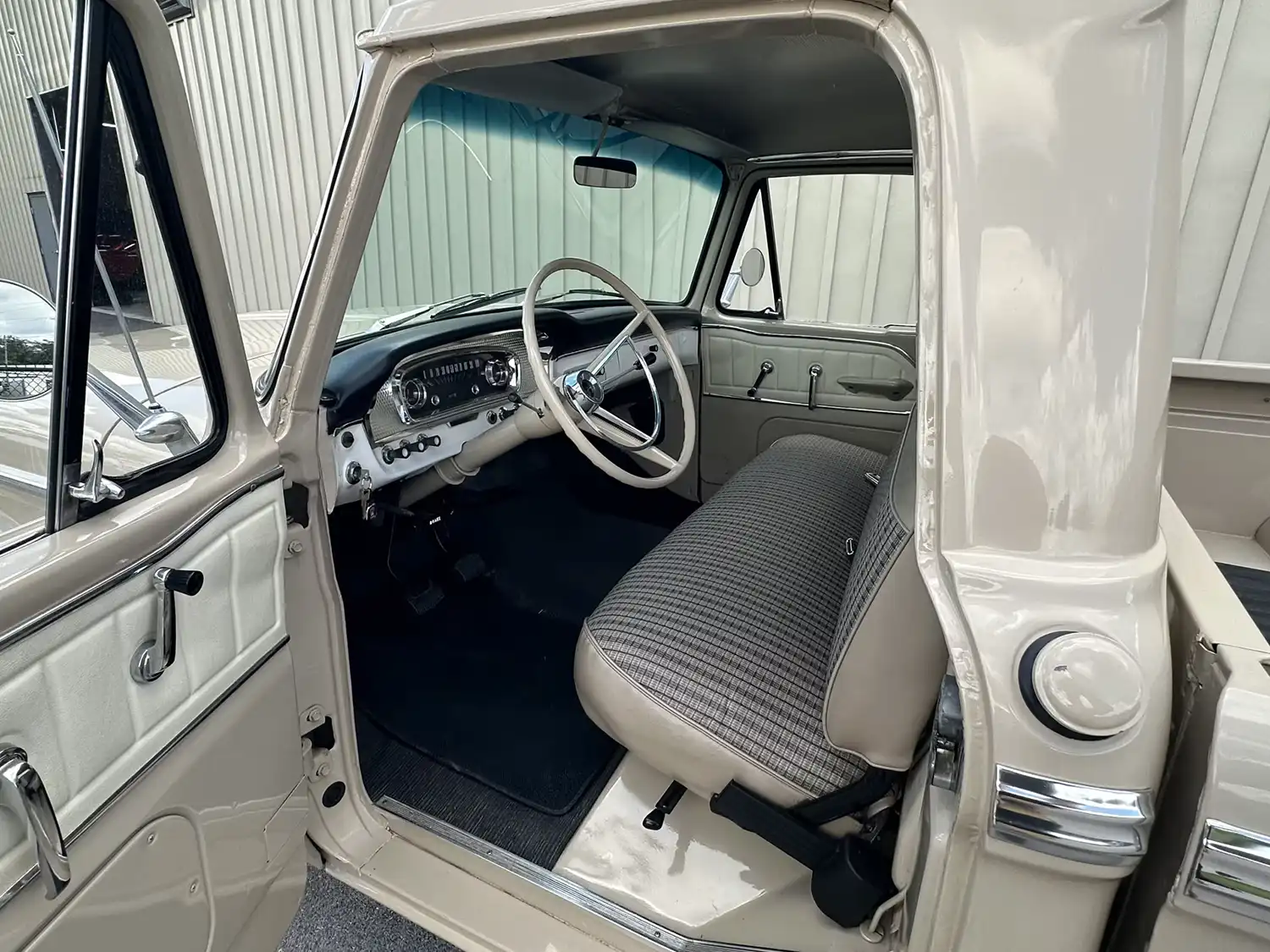 1966 Ford F100