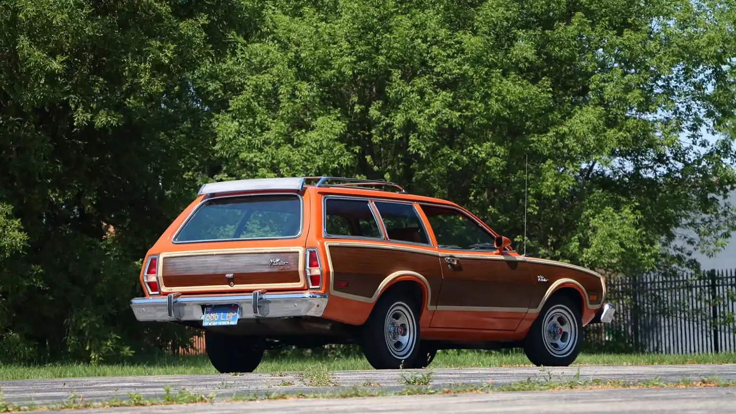 1974 Ford Pinto Squire Wagon