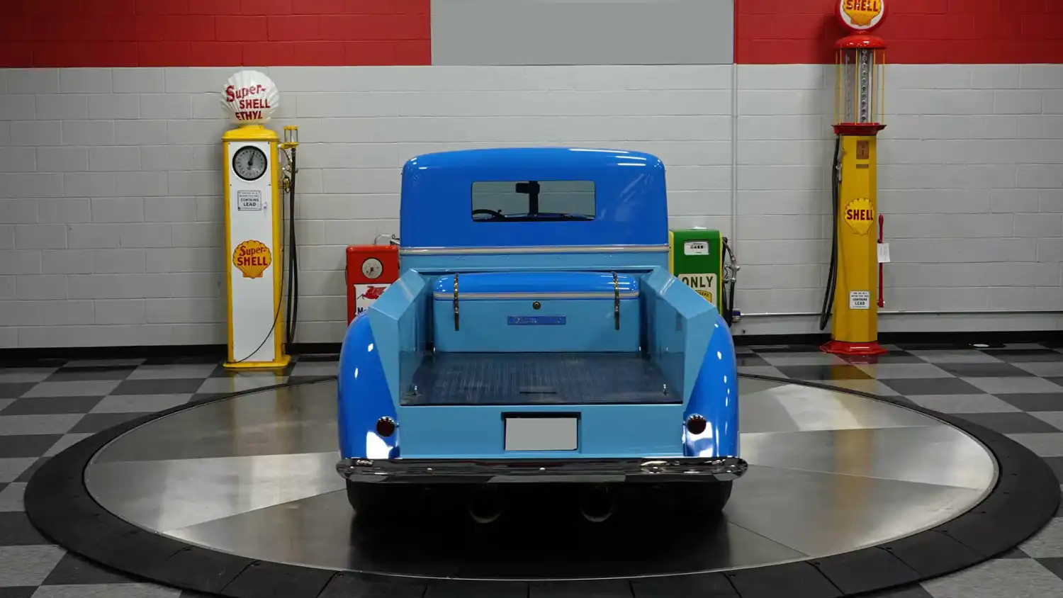 1942 Diamond T Custom Pickup