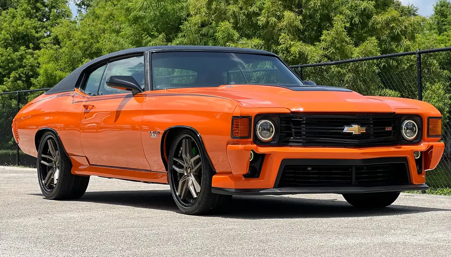 1972 Chevrolet Malibu Custom Is a Bold Restomod Beauty