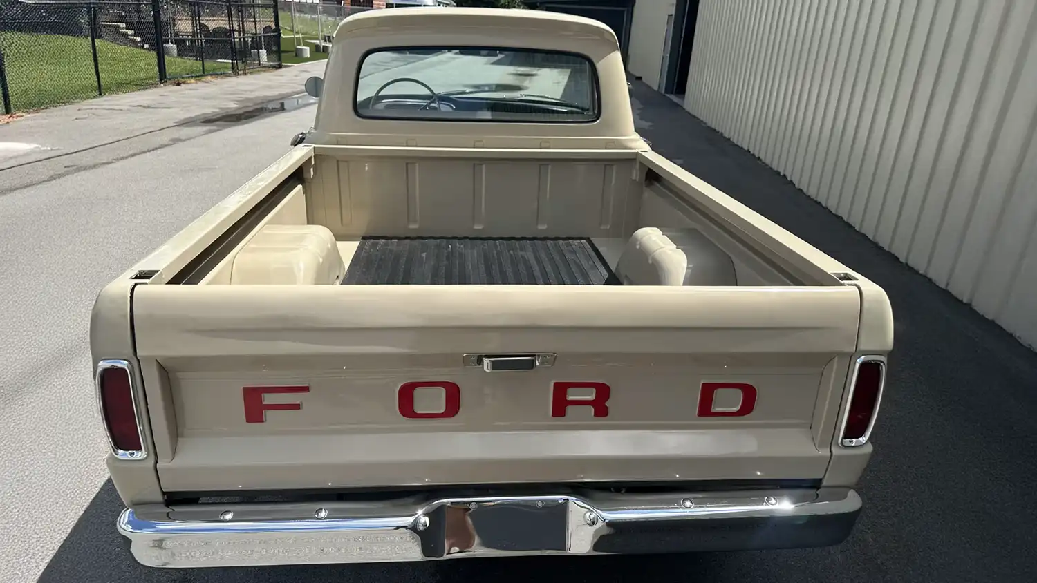 1966 Ford F100