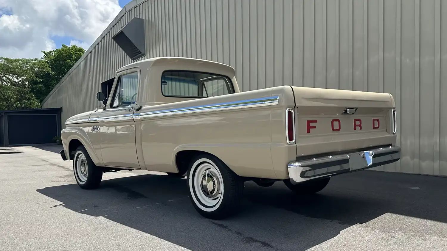 1966 Ford F100