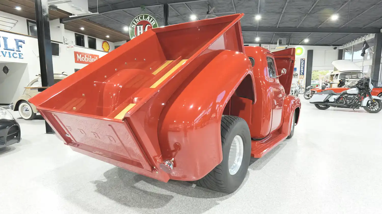 1953 Ford F100 Custom Pickup