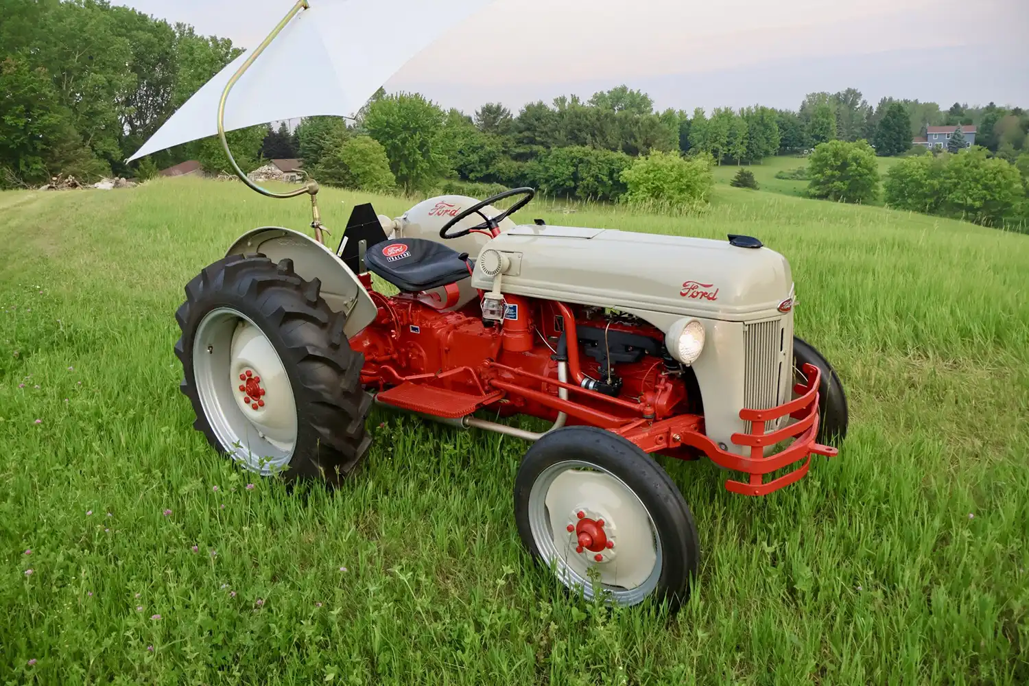 1952 Ford 8N tractor