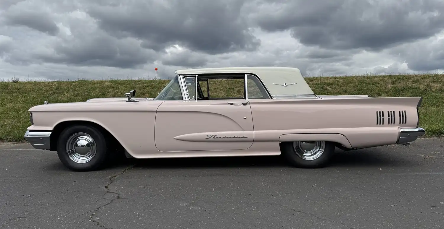 1960 Ford Thunderbird