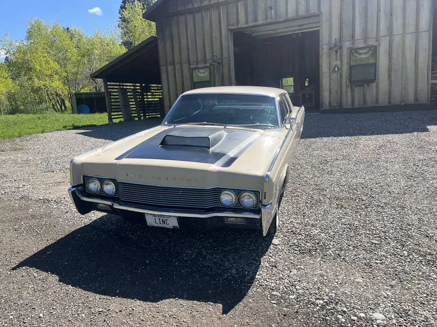 1966 Lincoln Continental Sedan