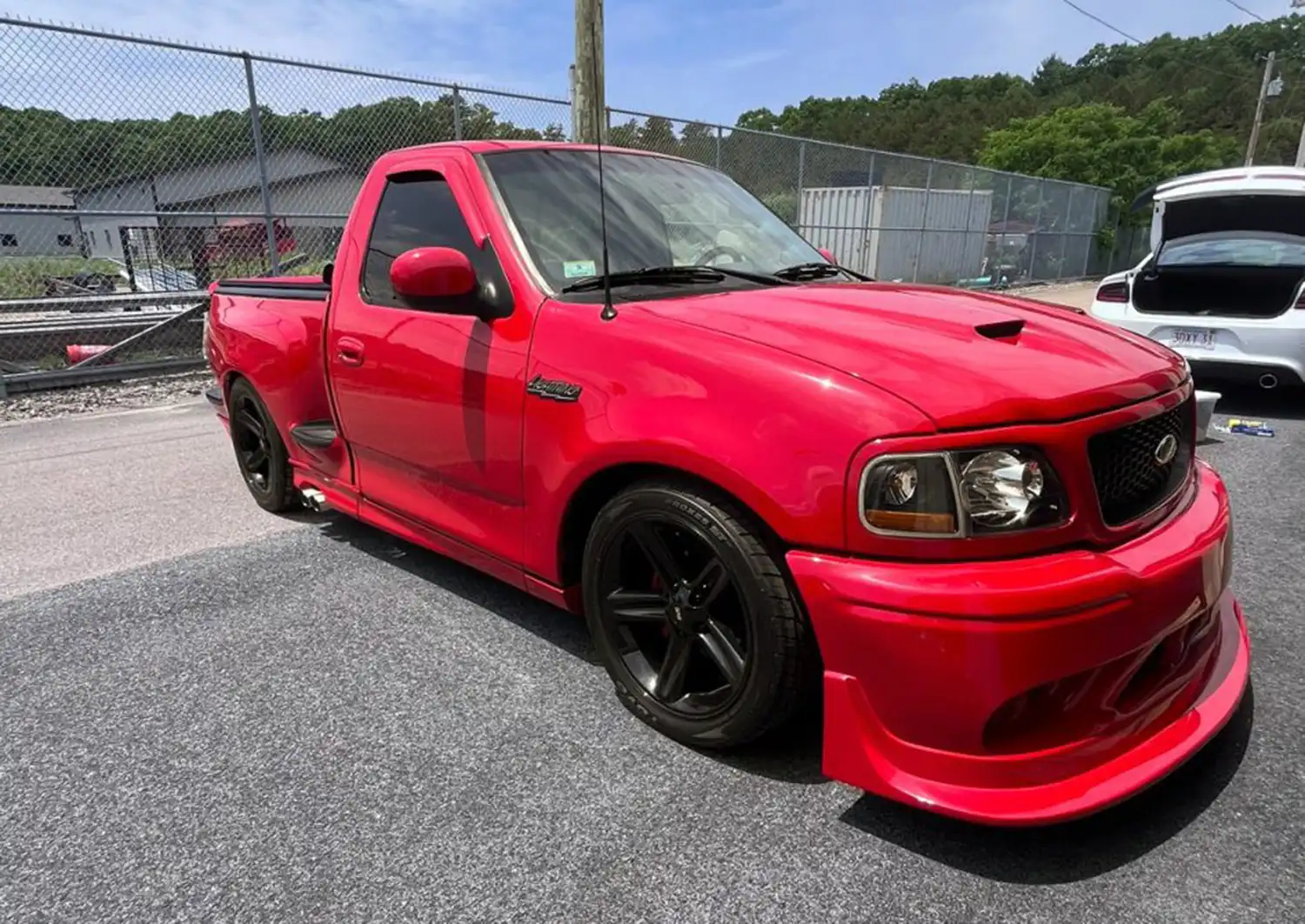 Supercharged 2001 Ford F-150 SVT Lightning