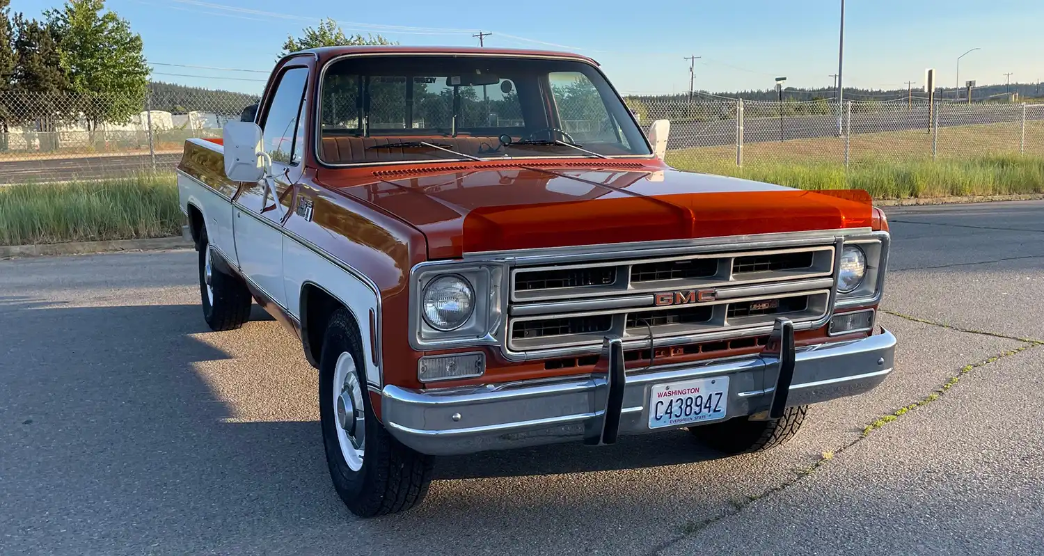 Discover Classic Grit in a 1975 GMC C2500 Sierra Grande Discover Classic Grit in a 1975 GMC C2500 Sierra Grande