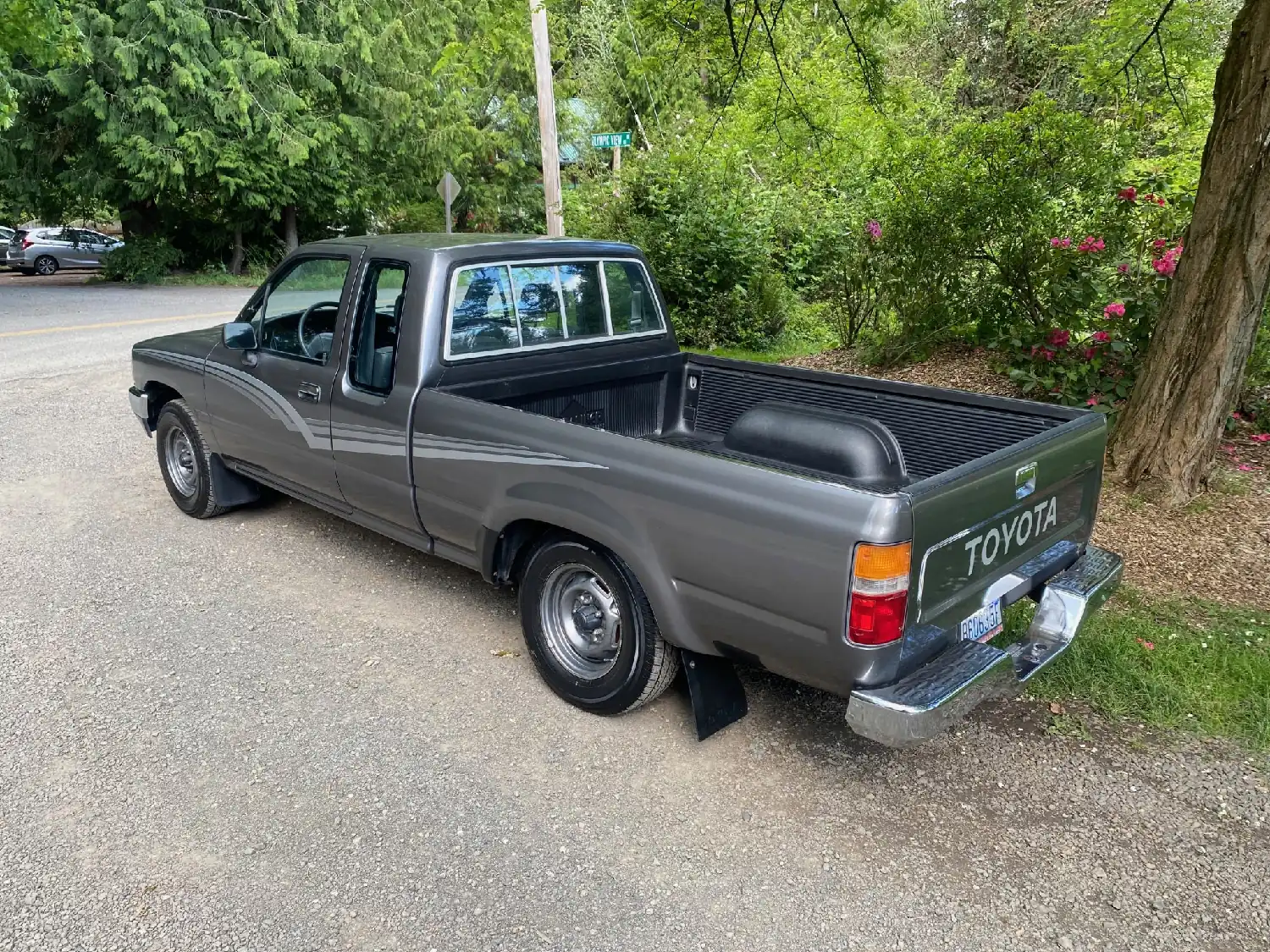 1989 Toyota Pickup Deluxe XtraCab
