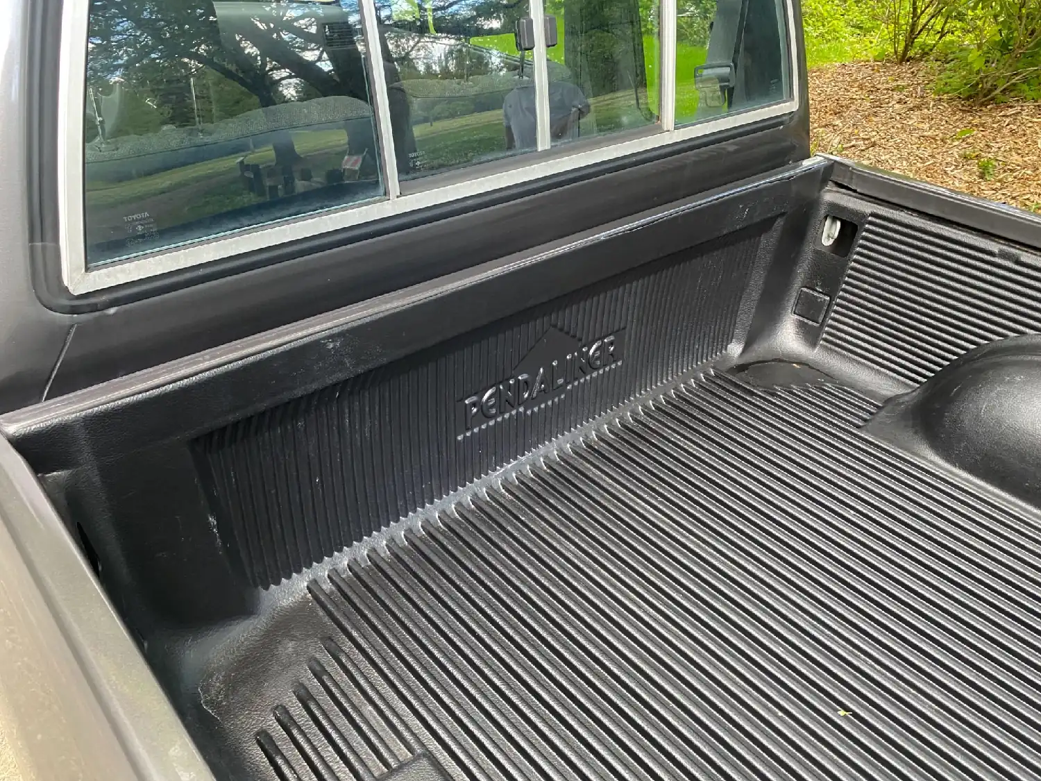 1989 Toyota Pickup Deluxe XtraCab