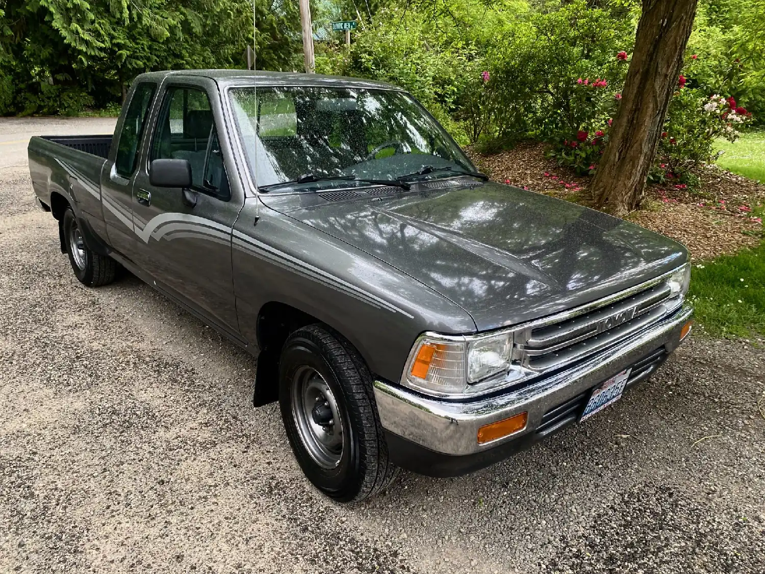 1989 Toyota Pickup Deluxe XtraCab