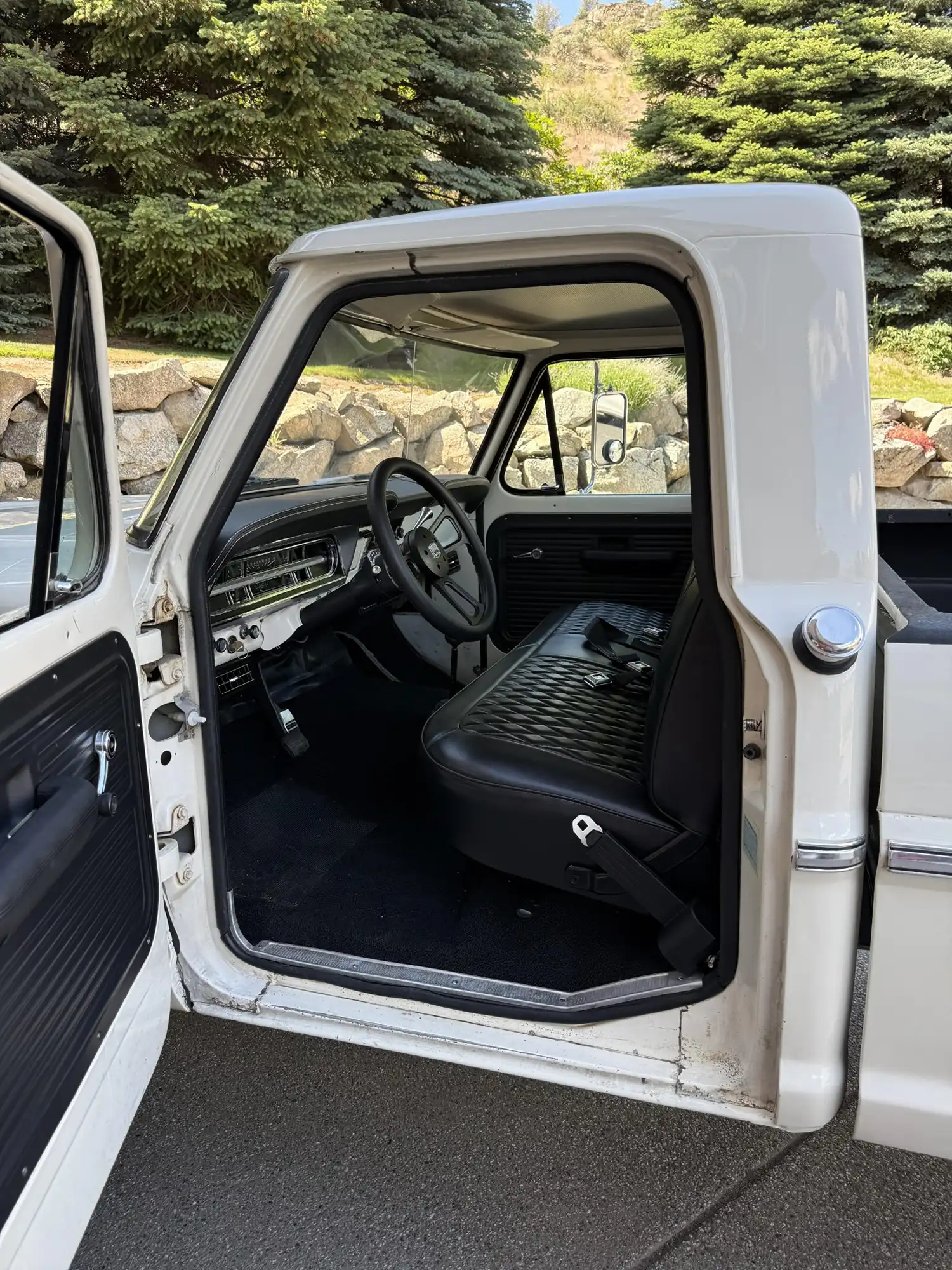 1972 Ford F-250 Coyote 4x4
