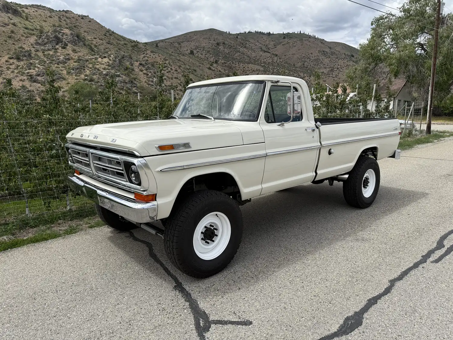 1972 Ford F-250 Coyote 4x4