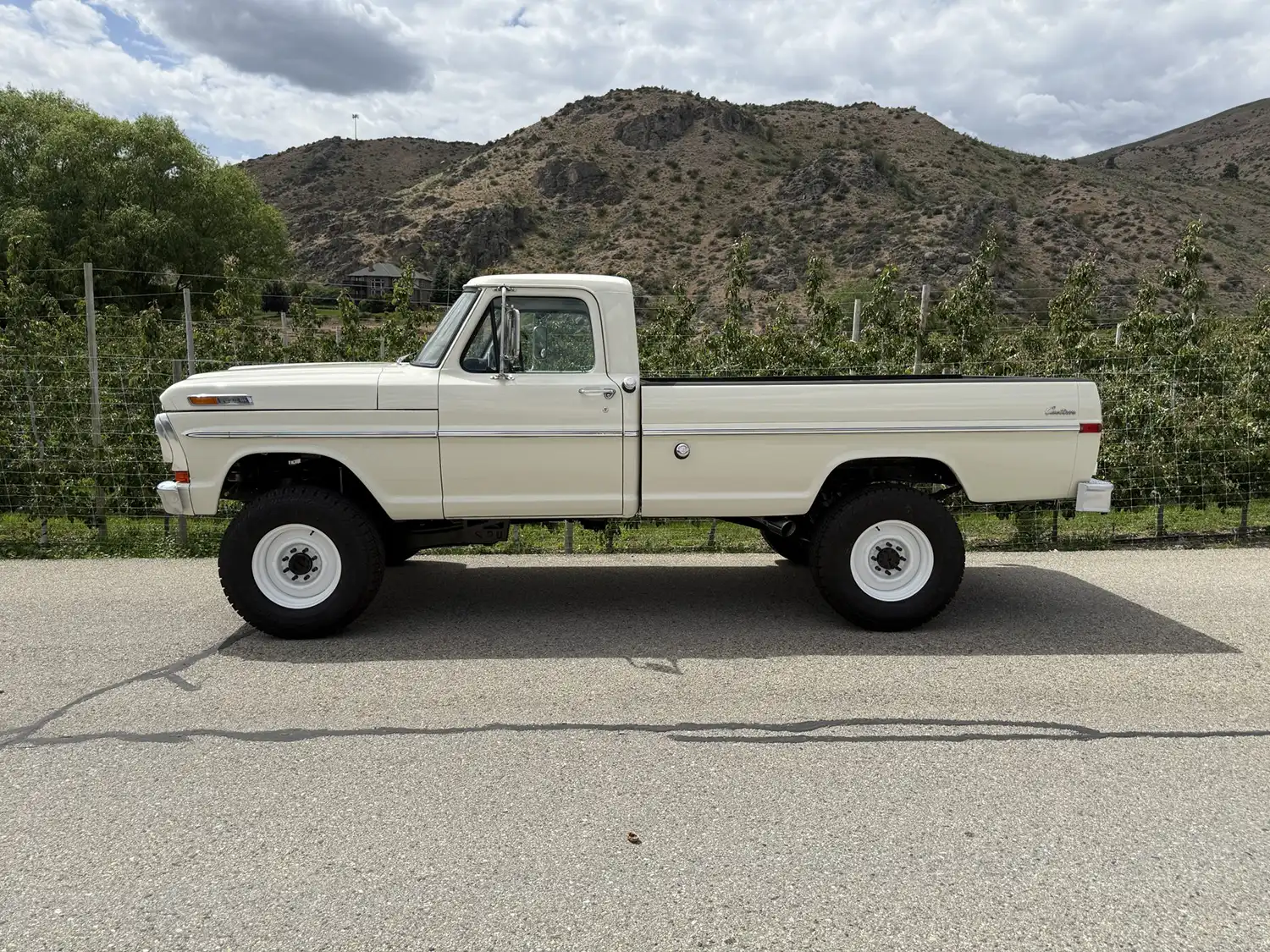 1972 Ford F-250 Coyote 4x4