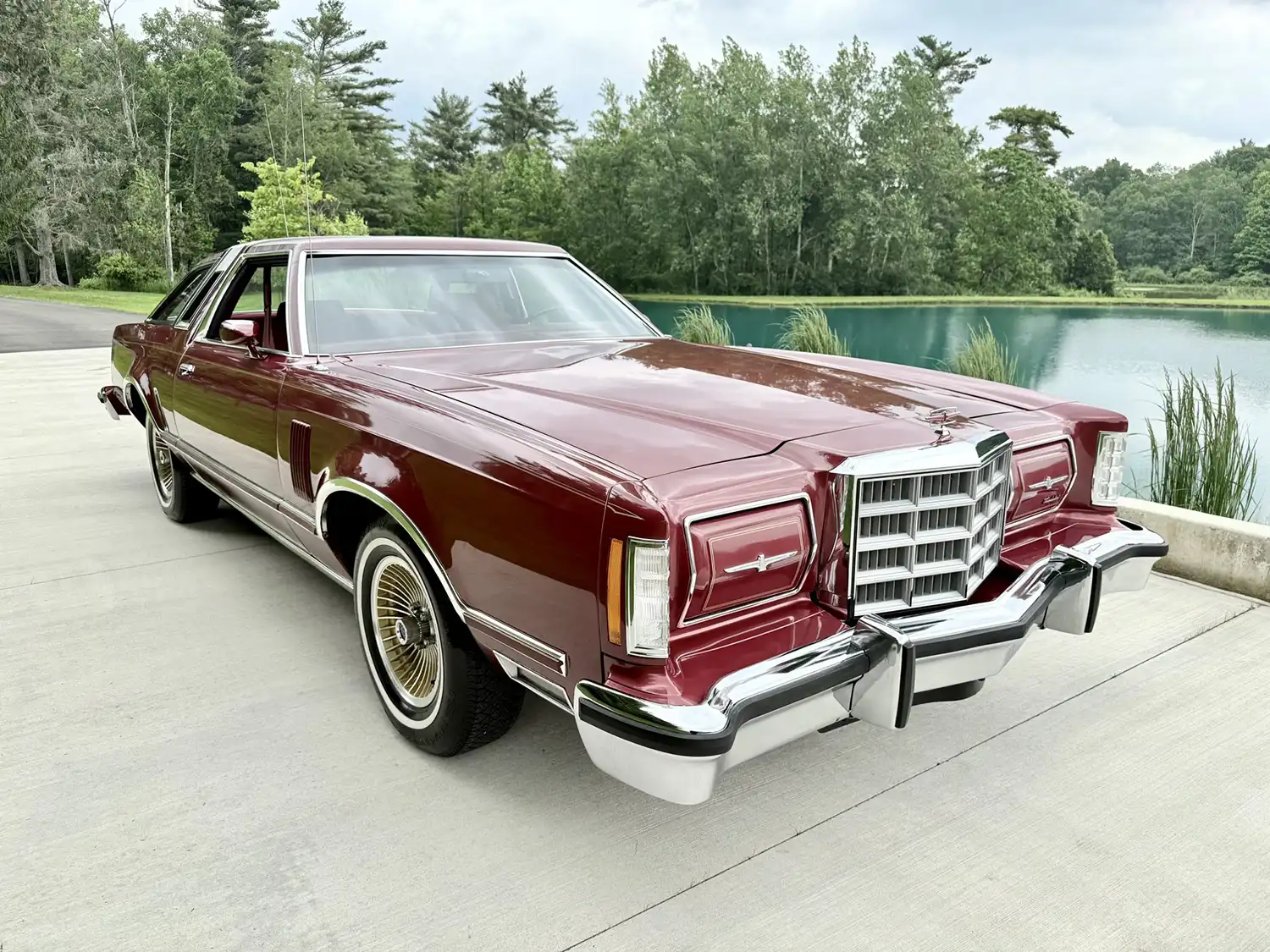 1979 Ford Thunderbird Town Landau