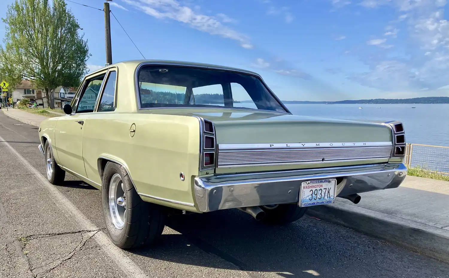 1968 Plymouth Valiant Signet