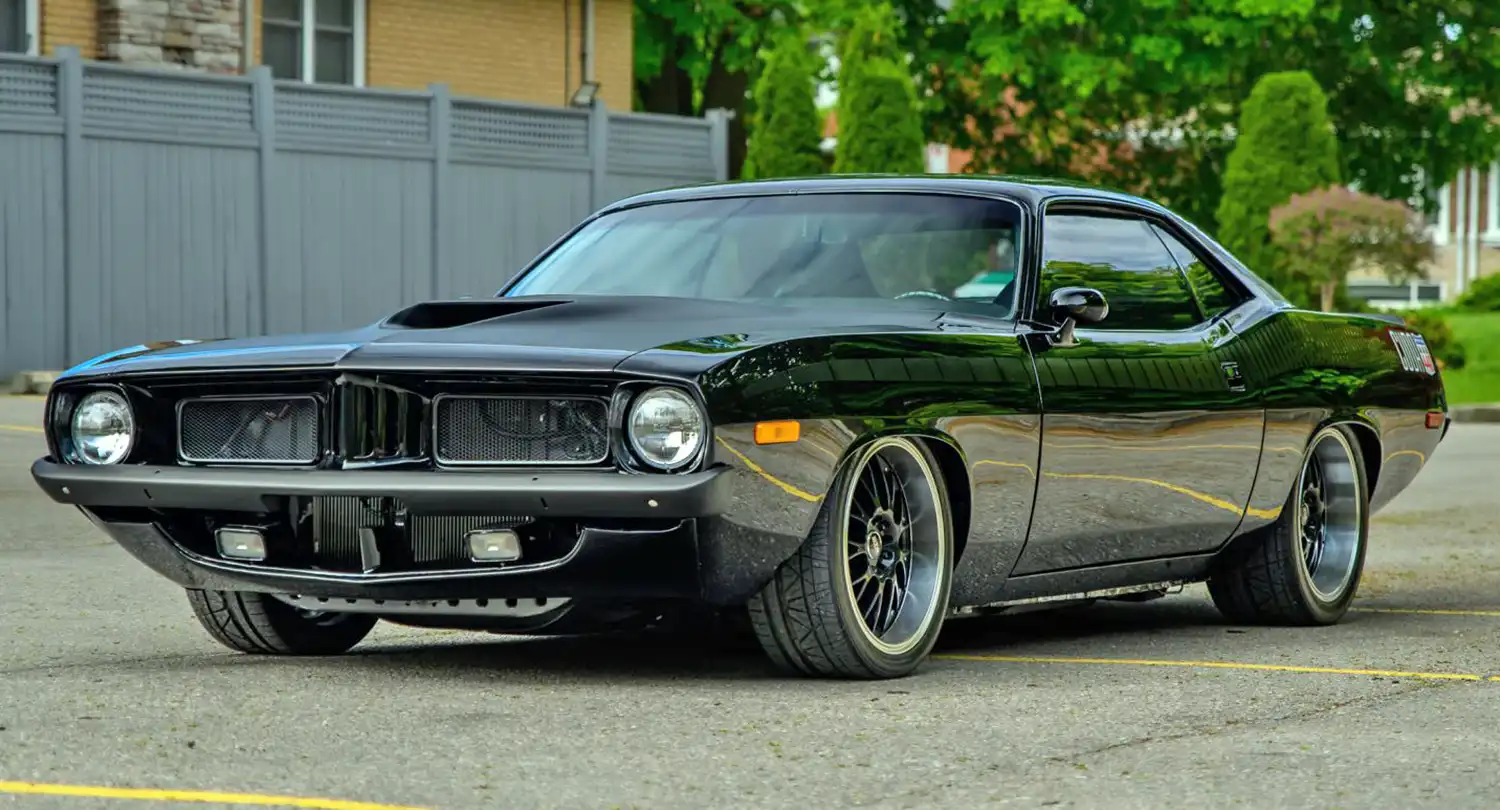 This 1972 Plymouth Barracuda Is Built for Pure Muscle